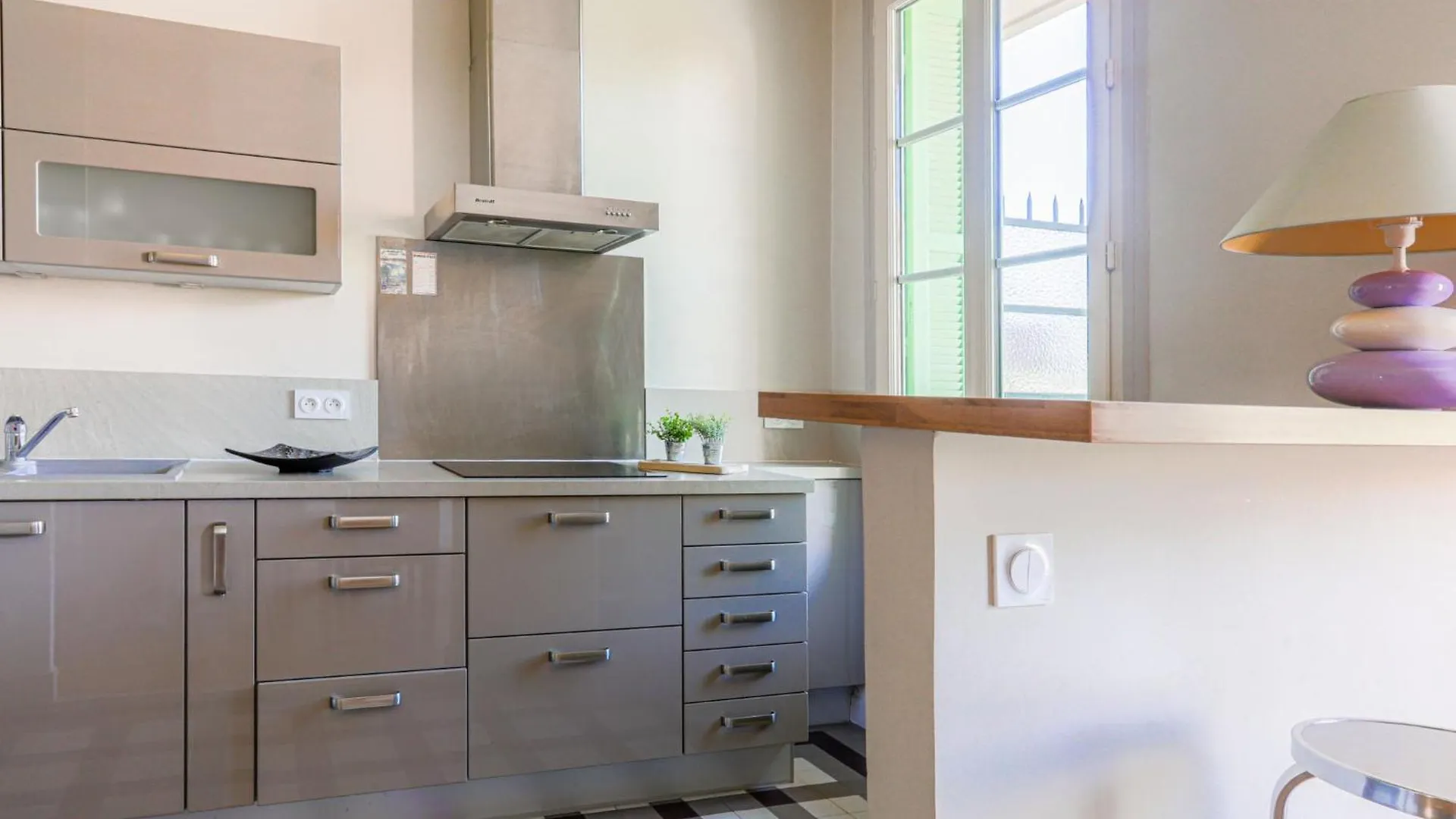Apartment Le Victor Hugo By Interhome Nice Francie