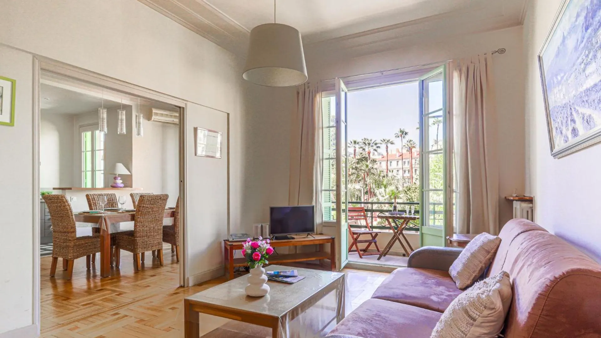 Apartment Le Victor Hugo By Interhome Nice
